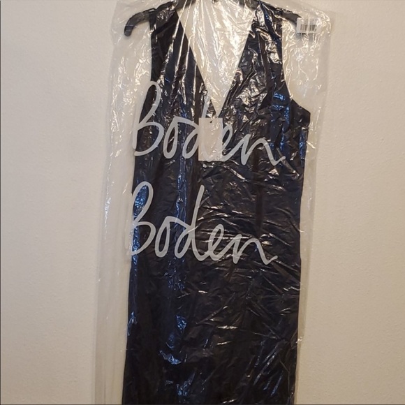 Boden Hexham Jumpsuit in navy - Picture 10 of 11